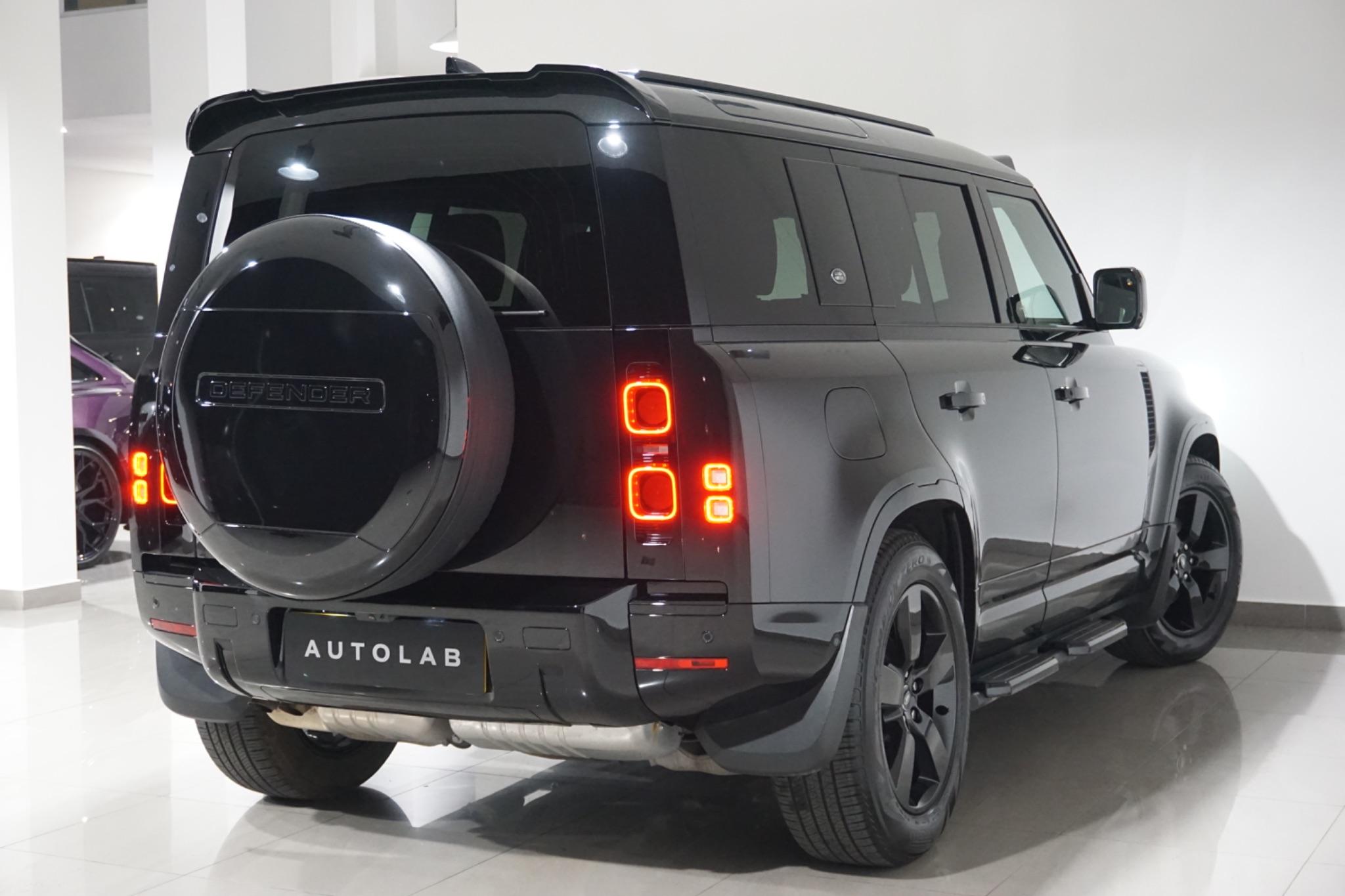 Land Rover Defender 110 3.0 D250 MHEV HSE Auto 4WD Euro 6 (s/s) 5dr